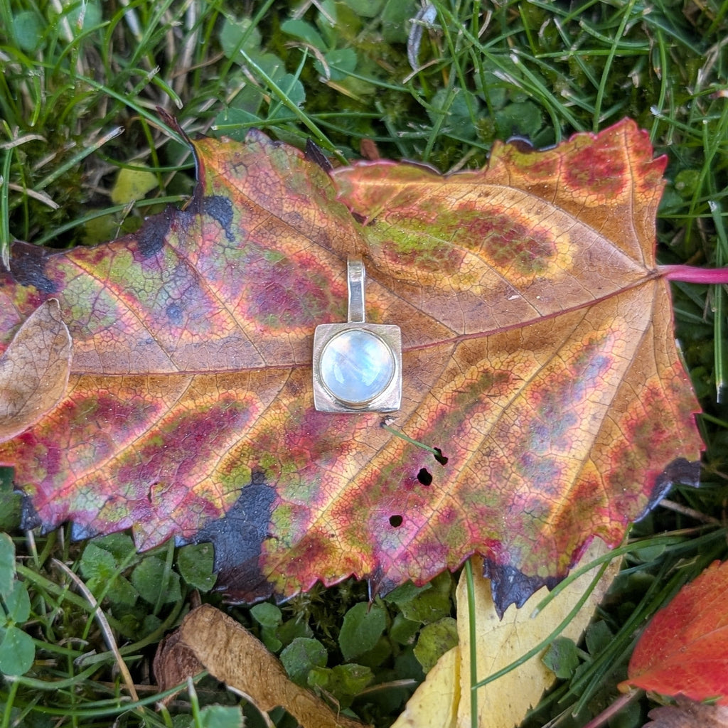 Round Sugarcube Charm no. 2 - rainbow moonstone and 10k gold